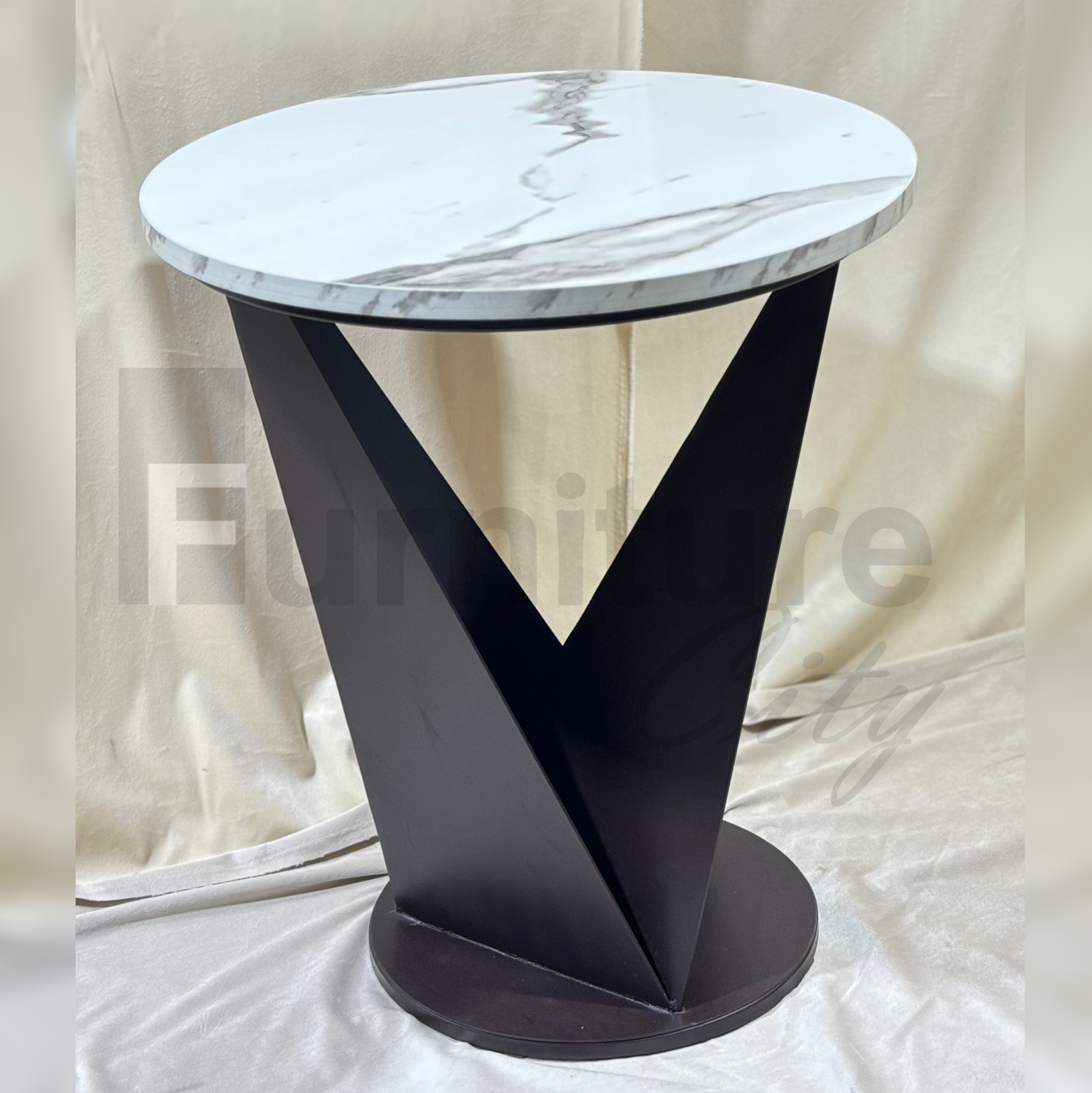 Aigne End Table